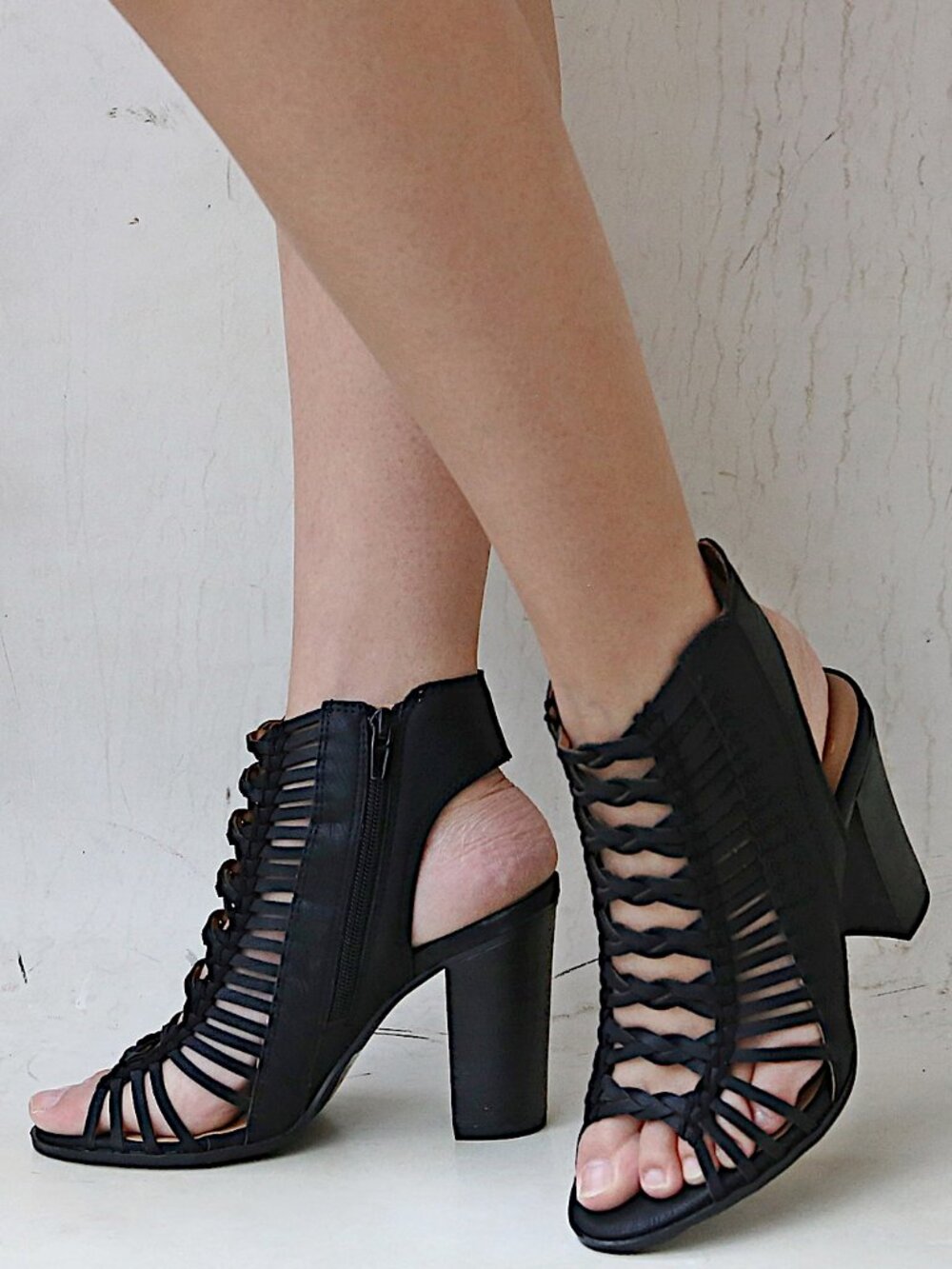 New Black Strappy Chunky Heel Sandals